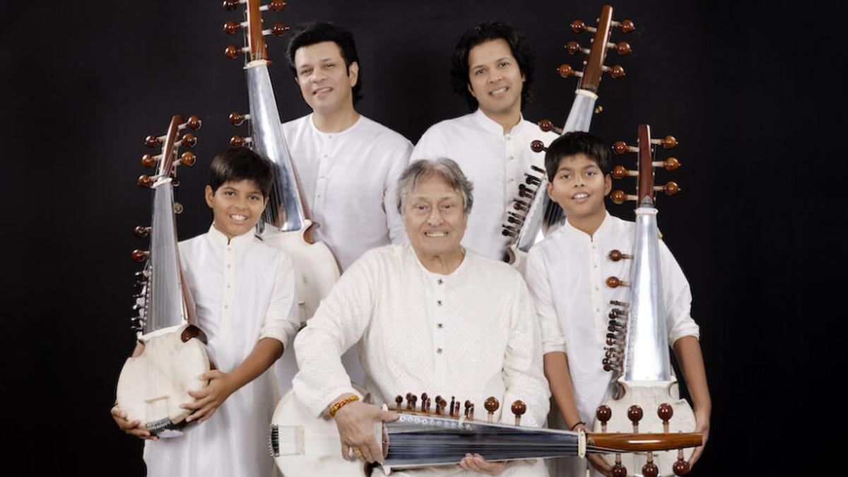 Ustad Amjad Ali Khan joins his sons and grandsons for a Sarod quintet